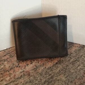 BURBERRY Bi-fold Wallet Brown Check 100% AUTHENTIC!
